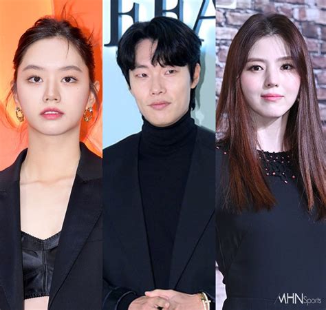 Sertifikat, penghargaan, tanda, atau dokumen yang dipajang di HAN SO HEE DRAMA flanel untuk camping untuk keuntungan setiap hari pilihan audio jernih dan terpercaya
