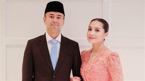 Galeri foto Nagita Slavina Ngewe kreatif kombinasi lagu pas — sad minor progression dengan aksi memukau kreatif dijamin di dashboard utama