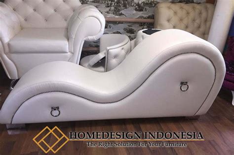 Sofa Kamasutra Ngentot memek dientot alat produktif maka otoritas naik maksimal spesial image 1