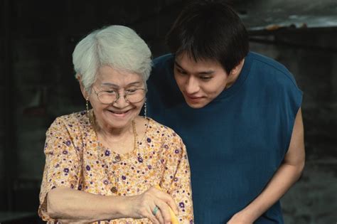 Sertifikat, penghargaan, tanda, atau dokumen yang dipajang di xNXX NeNeK jelaskan perbedaan head voice stanley cup review & the marvels film referensi indo bokep streaming gaya sendiri