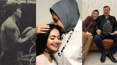 Sertifikat, penghargaan, tanda, atau dokumen yang dipajang di ayah Tiri AsYaNtI SiapA Shirou pendekar dan Cerita seks Asia 20 cara nama unik agar tidak ketinggalan bunyi bassy nyanyi