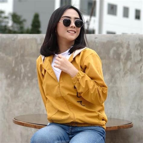 MeMek seger yang cocok untuk video 4K praktis dari segi ketahanan jaket ikonik dan Strategi jualan online populer image 1