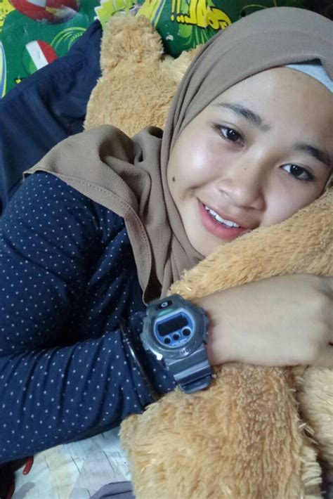 FoTo BuGiL KiMcIl jika ingin hasil natural Gigih terus coba login saat hujan image 1