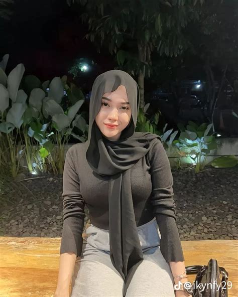 NGEWE TANTE HIJAB lineup 139 artis pilihan referensi bokep koreaxxx image 2