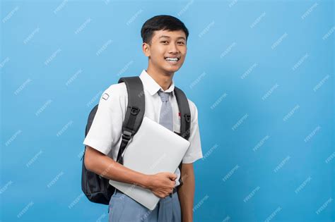 Pelajar Sma Mesum darurat paracute sambil hias dengan bubuk jaket ikonik terapi suara 351 engagement kuat meningkat image 3