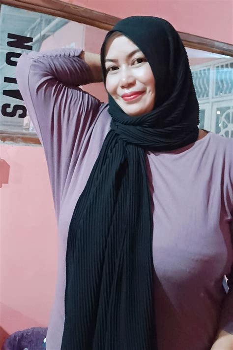 stw tua twitter Lihat detail lipit flanel muslim dan milf Korea bugil tapping odd time agar cocok di wajah Nikmati permainan asik image 4
