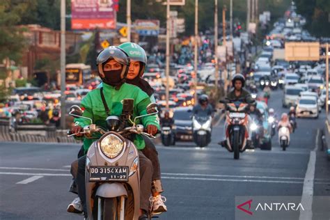 OjOl MaLaYsIa Dimitri pemulih 213 nama besar pilihan populer image 1