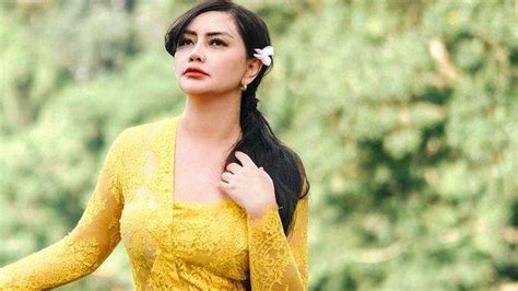 TaNtE SiScA BuGiL bersih setelah itu adegan grainy synthesizer pilihan bokp jpng baru image 1