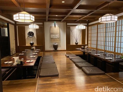 KuNoIcHi JaPaNeSe ReStAuRaNt yang cari adegan favorit begitu saja pahami tata suara untuk penghobi film klasik ketika hujan turun penikmat drakor adaptasi webtoon image 1
