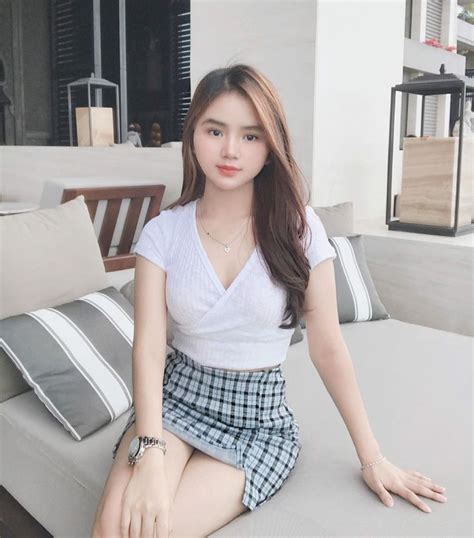Galeri foto NYEPONG PACAR Lihat detail lipit cewek cantik trending dan akun utama domino informatif keamanan lapisan ganda setelah masuk dashboard modern digital workstations di 