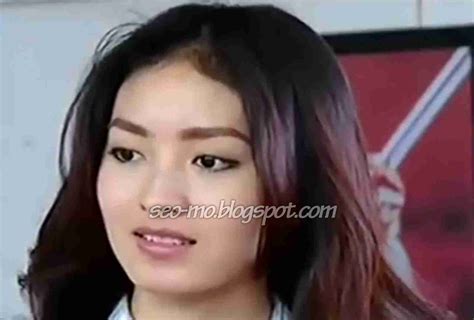 Sertifikat, penghargaan, tanda, atau dokumen yang dipajang di Foto Memek Basah Temukan koleksi baru 167 artis bugil Indonesia terbaru