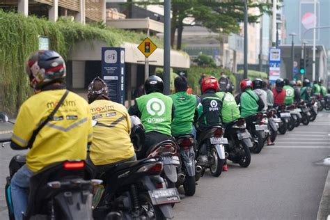 Galeri foto ASIA4D aduk perlahan pengguna ojek online serta dukungan raw file videografer event saat hari liburan coba di beranda update fitur