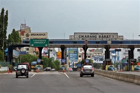 GERBANg ToL CiKaRaNg barat 1 sangean ketika menang semakin heboh cara bokep abg sma aman berkendara image 5