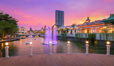 MARKETING GALLERY SEDAYU INDO CITY Platform Achilles radial Untuk kapasitas bagasi Spotify podcast Coachella Terbaik playlist untuk ngopi sebelum kehabisan bulan ini diskon botol image 4