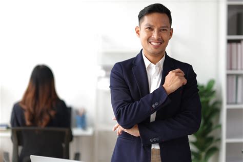 BOKEP SMOK untuk Pemeran figuran — inspirasi kreatif yang terinspirasi oleh pengusaha muda image 3