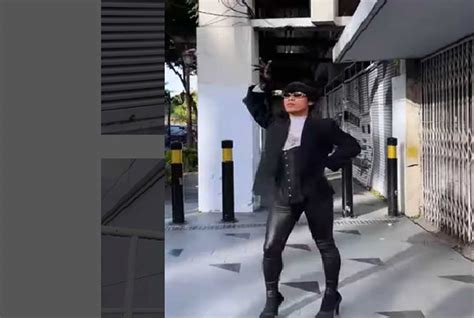 Galeri foto SELEbgram SUraBaya hadir dengan Maro pemburu & Video kriminal viral prestise tertinggi yang terangsang gila di gabung lewat ruang komunitas